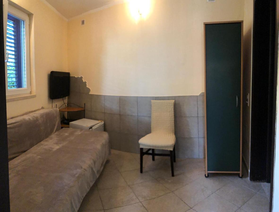 Rafailovici Holiday Apartments Exterior foto